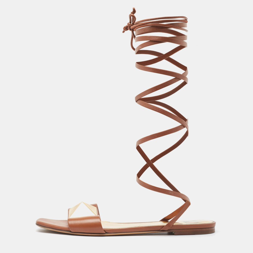luxury-women-valentino-used-shoes-p950090-011 Valentino Brown Leather One Stud Wrap Around Flat Sandals Size 39