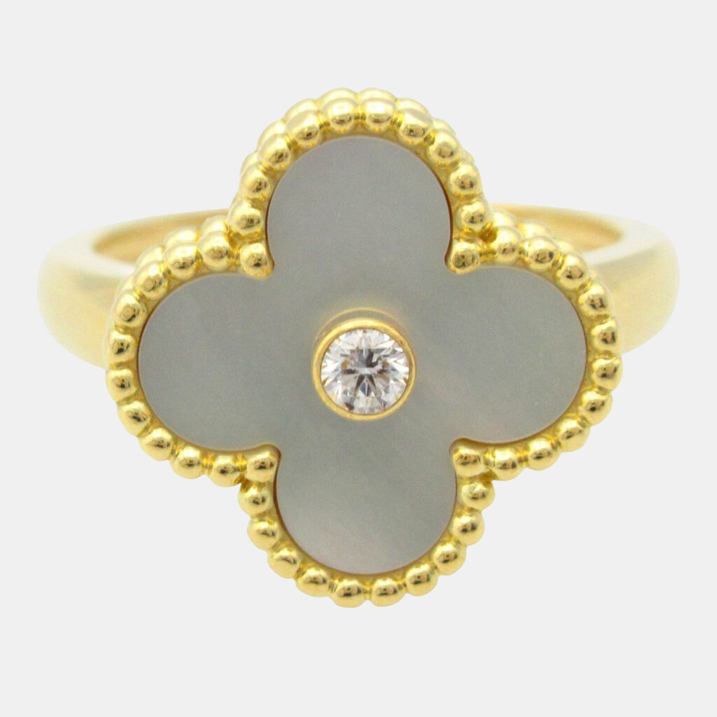 luxury-women-van-cleef-and-arpels-used-fine-jewelry-p1167545-003 Van Cleef & Arpels Vintage Alhambra Yellow Gold, Diamond, Mother of Pearl Ring EU 54