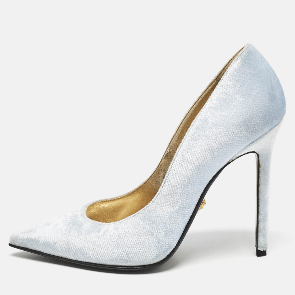 luxury-women-versace-used-shoes-p1137860-010 Versace Blue Velvet Pointed Toe Pumps Size 39.5