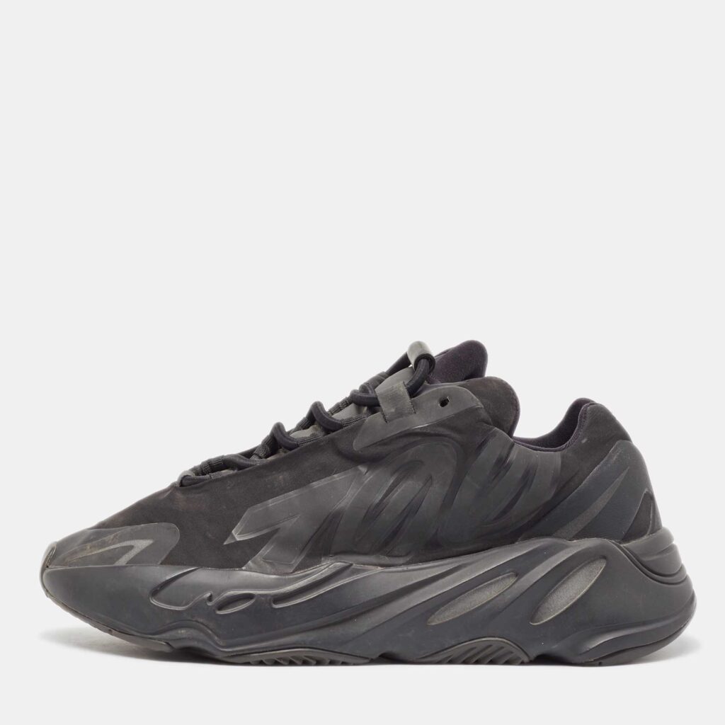 luxury-women-yeezy-x-adidas-used-shoes-p1004248-003 Yeezy x Adidas Black Nylon Boost 700 MNVN Triple Black Sneakers Size 39 1/3