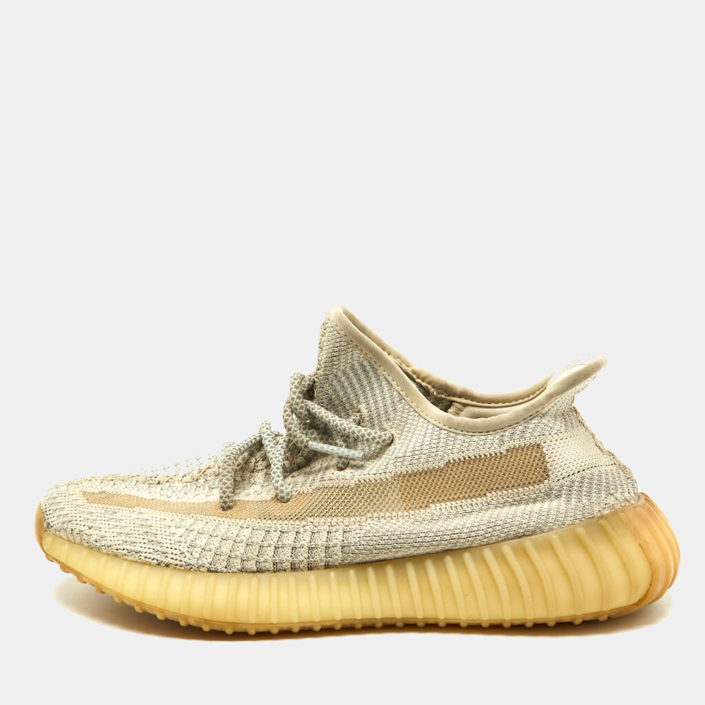 luxury-women-yeezy-x-adidas-used-shoes-p918390-002 Yeezy x Adidas Boost 350 V2 Lundmark Non-Reflective Sneakers Size 38
