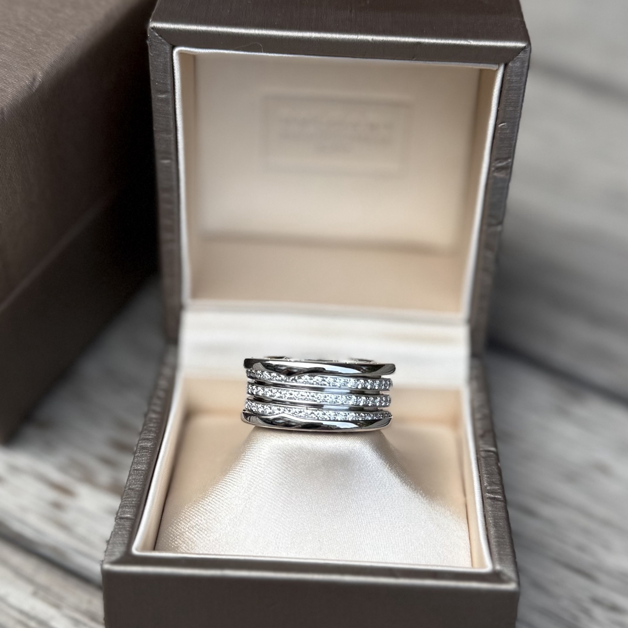 bvlgari b.zero1 18k white gold and diamond band ring eu 60