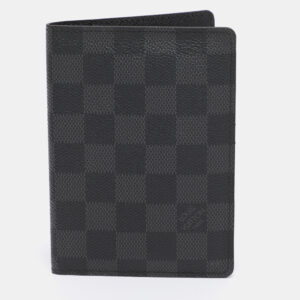 louis vuitton damier graphite passport cover
