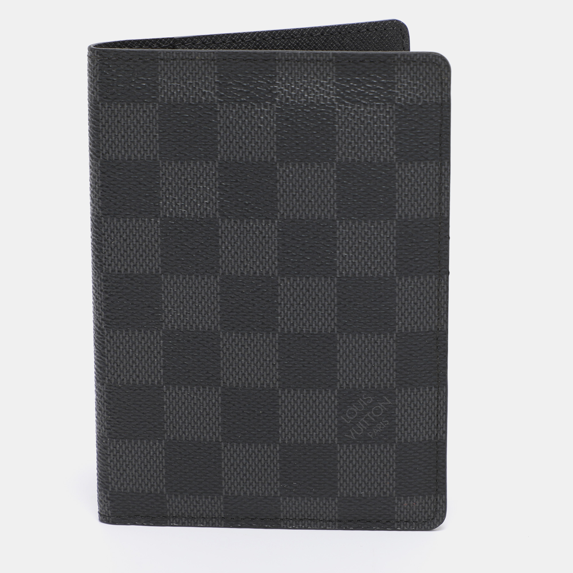 louis vuitton damier graphite passport cover