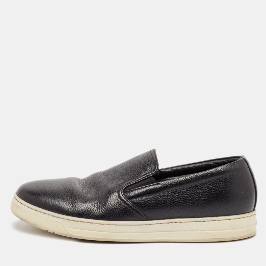 luxury-men-prada-sport-used-shoes-p1106843-001.jpg Prada Sport Black Leather Slip On Sneakers Size 40.5