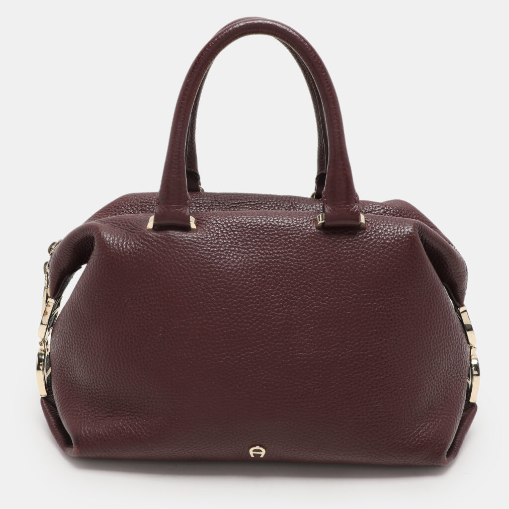 luxury-women-aigner-used-handbags-p1114412-001.jpg Aigner Burgundy Leather Dome Satchel