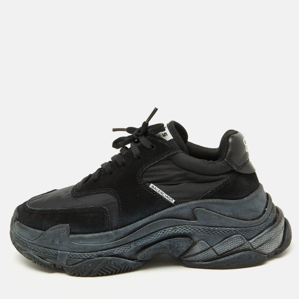luxury-women-balenciaga-used-shoes-p1094094-010.jpg Balenciaga Black Nylon and Suede Triple S Sneakers Size 38