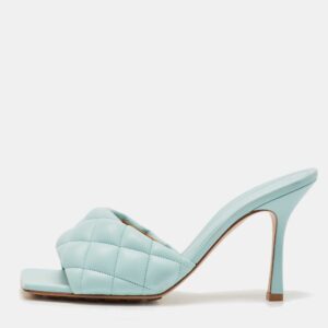 bottega veneta light blue quilted leather lido slide sandals size 40