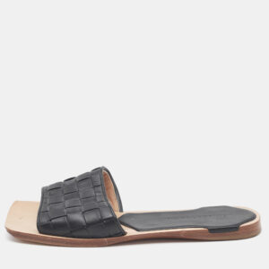 bottega veneta black quilted leather lido flat slides size 36