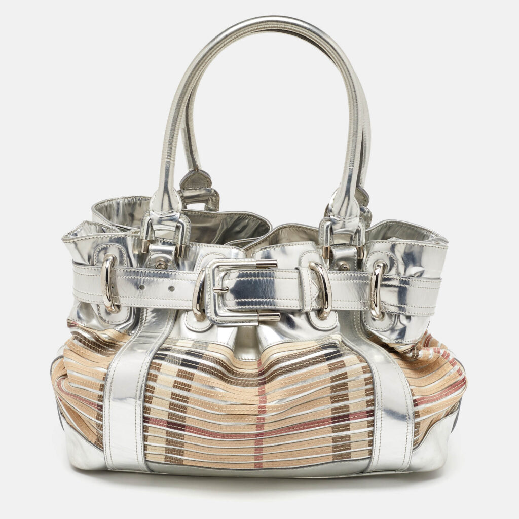 luxury-women-burberry-used-handbags-p1134003-015-2.jpg Burberry Silver/Beige Sliced Coated Canvas and Leather Large Beaton Tote