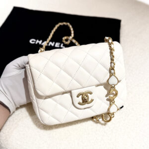 luxury-women-chanel-new-handbags-p1209777-002.jpg chanel square flap white leather chain shoulder bag