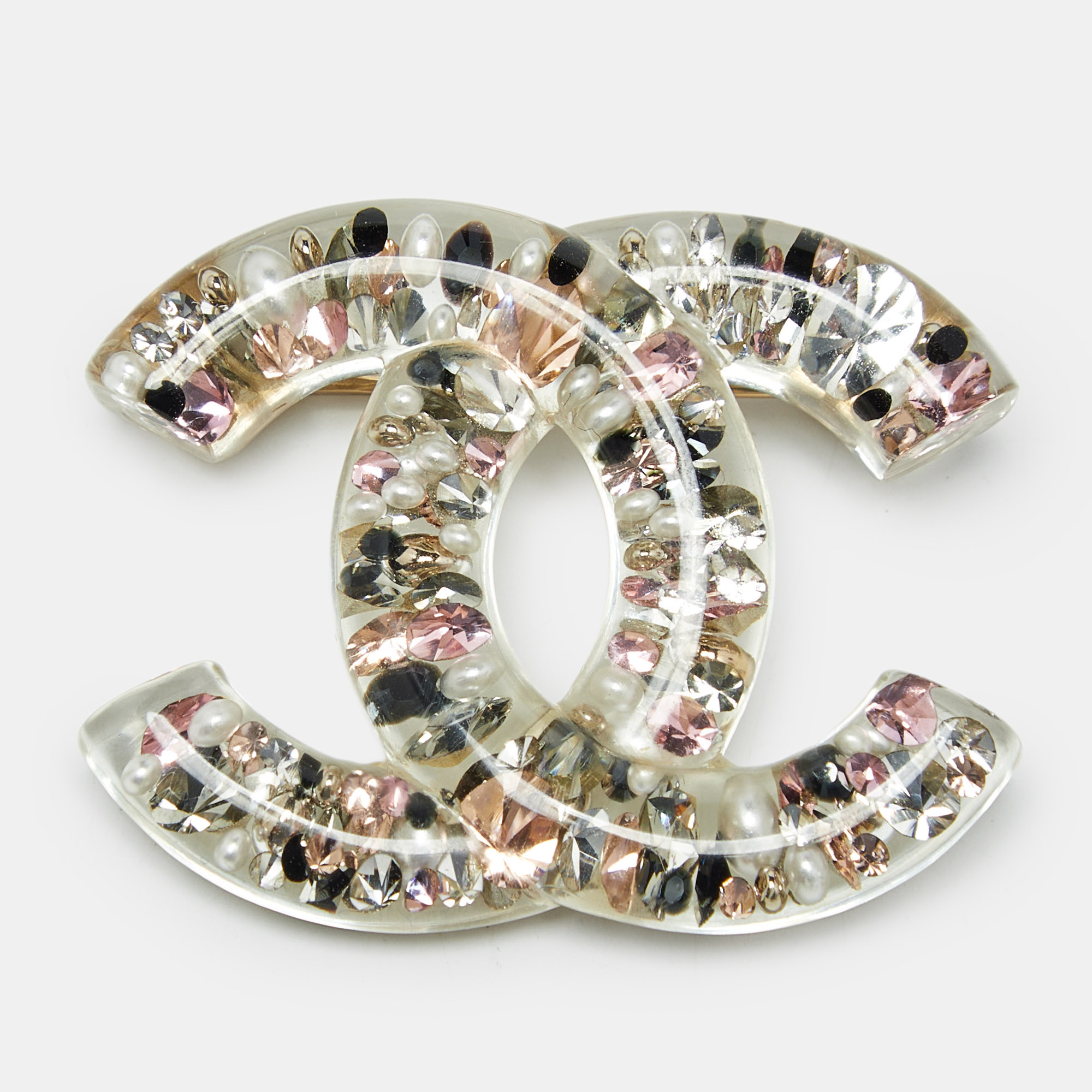 chanel cc resin faux pearl crystals gold tone brooch