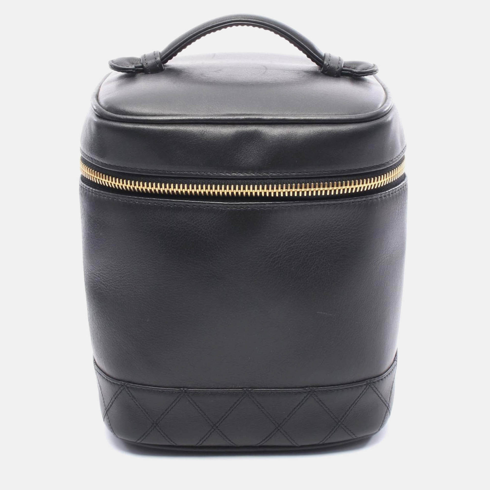chanel cc coco black leather handbag