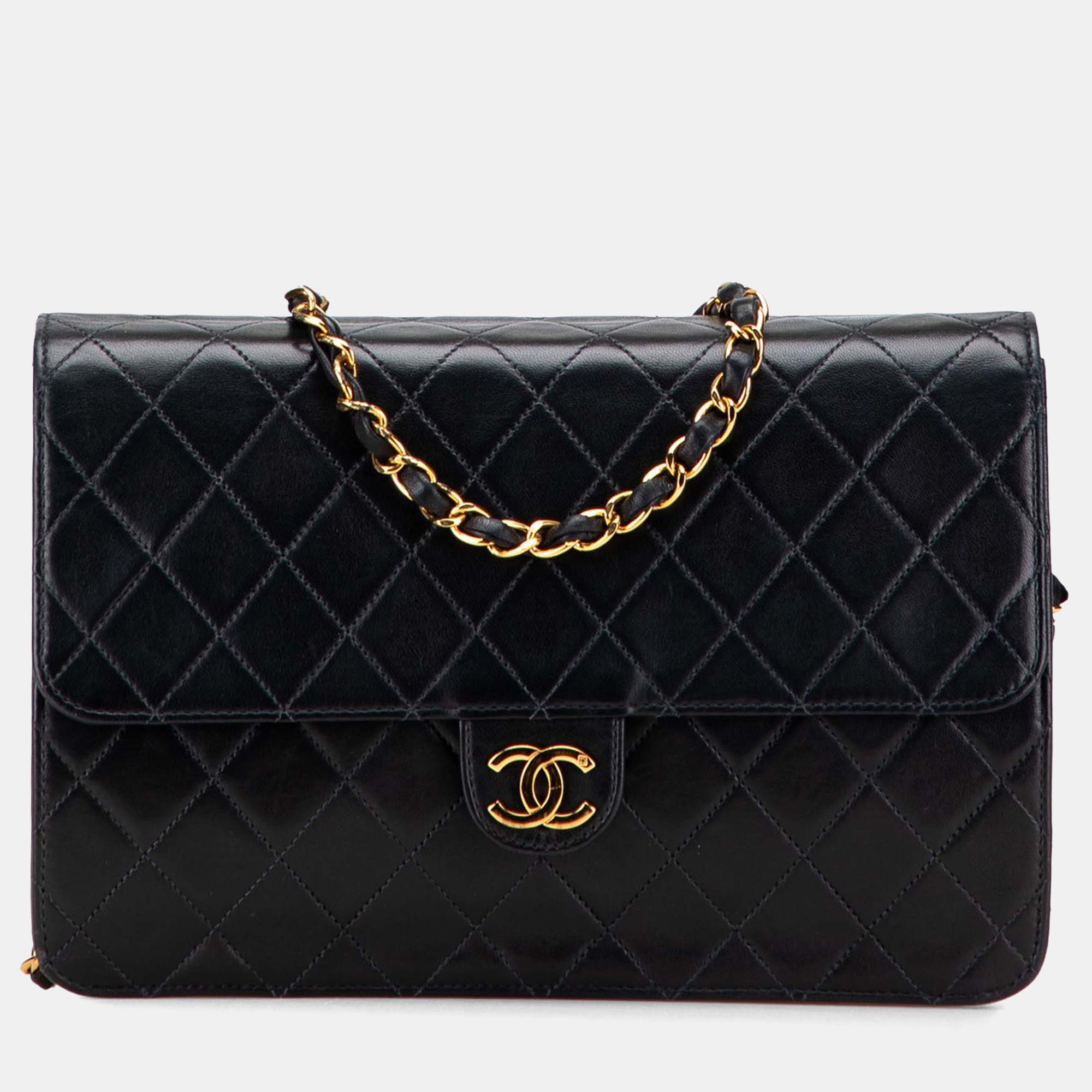 chanel black medium cc quilted lambskin single flap