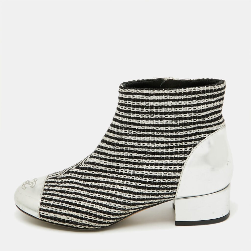 luxury-women-chanel-used-shoes-p1121787-001-2.jpg Chanel Silver/Black Leather and Tweed Ankle Length Boots Size 35.5