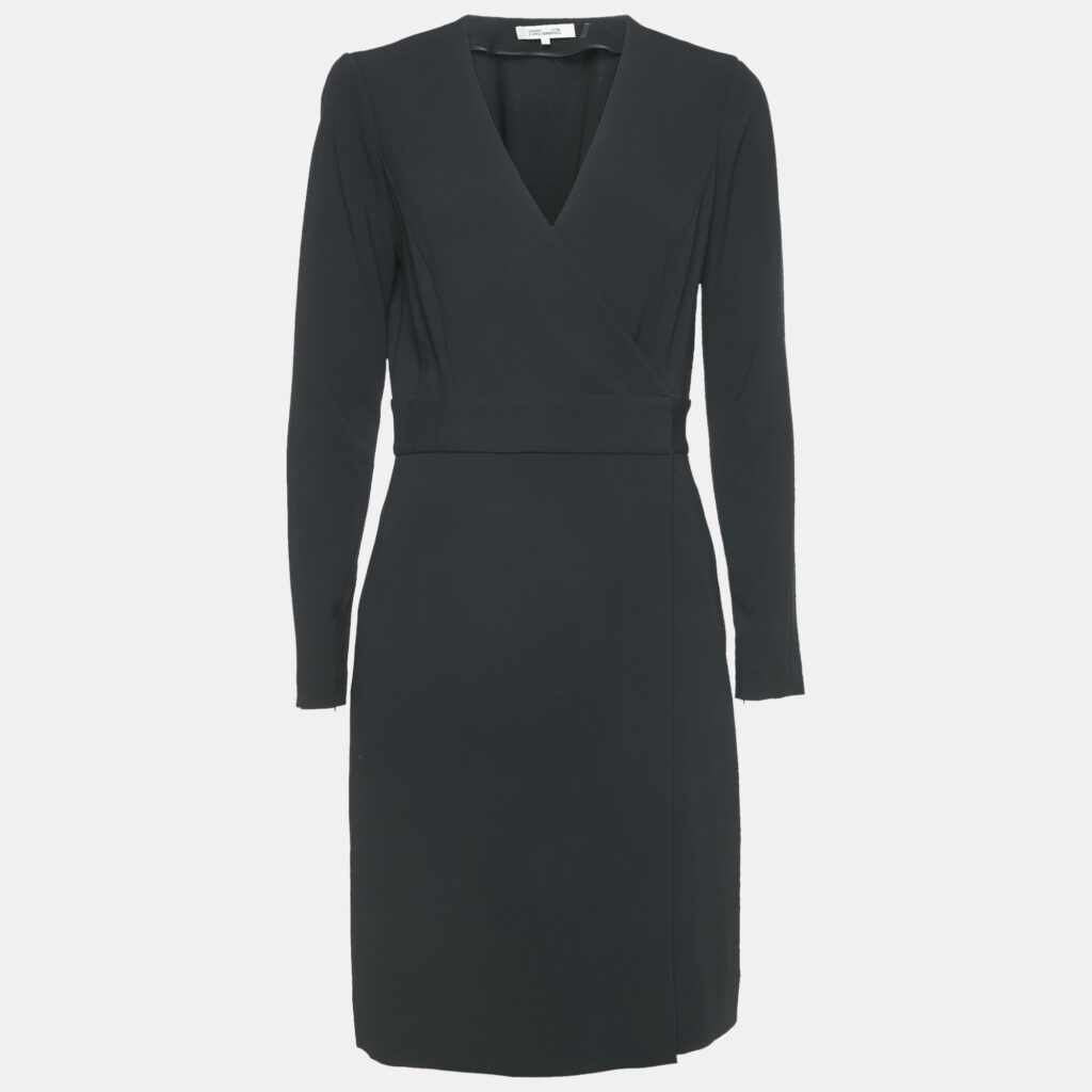 luxury-women-diane-von-furstenberg-used-clothes-p1142233-006.jpg Diane Von Furstenberg Black Crepe Long Sleeve Wrap Dress M