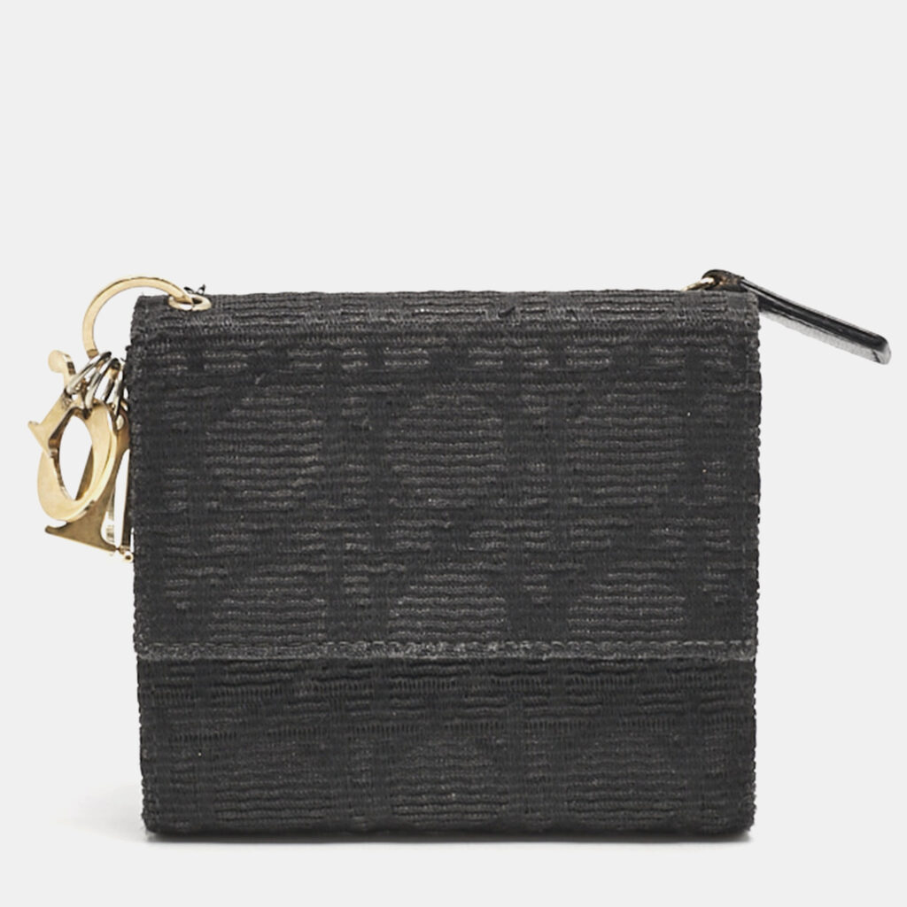 luxury-women-dior-used-handbags-p1128088-012.jpg Dior Black Oblique Canvas Lady Dior Trifold Wallet