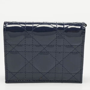 luxury-women-dior-used-handbags-p1210673-010.jpg dior navy blue patent leather mini lady dior gardenia wallet