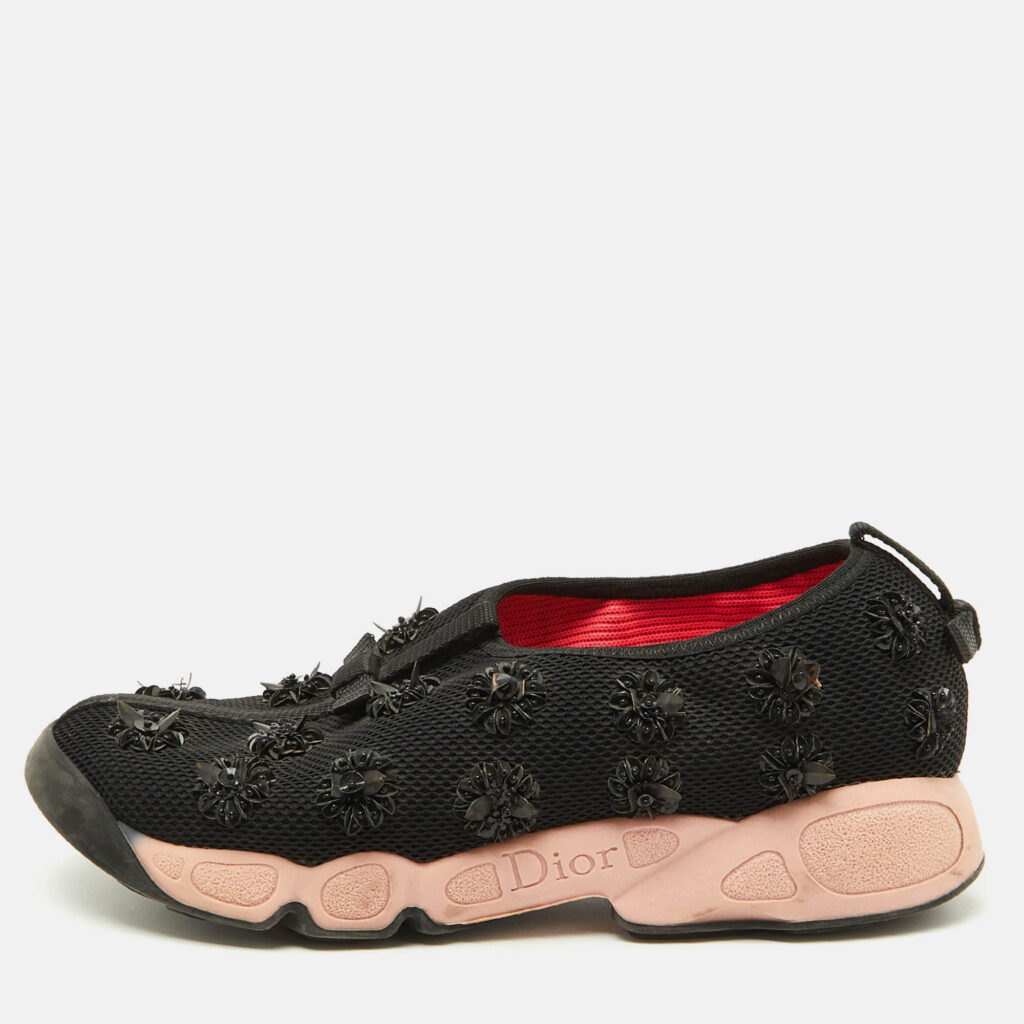luxury-women-dior-used-shoes-p1094798-010.jpg Dior Black Mesh Floral Embellished Fusion Slip On Sneakers Size 37.5