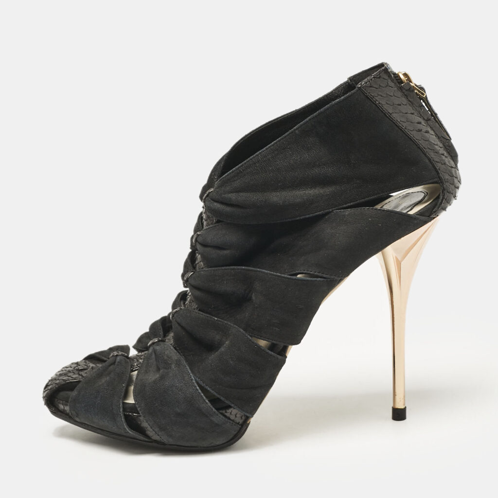 luxury-women-dior-used-shoes-p1118021-003.jpg Dior Black Python and Nubuck Leather Caged Platform Sandals Size 38.5