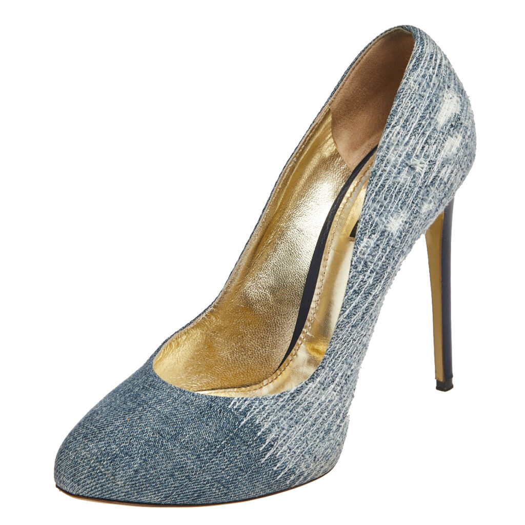 luxury-women-dolcegabbana-used-shoes-p599677-006.jpg Dolce & Gabbana Blue Denim Platform Round Toe Pumps Size 40