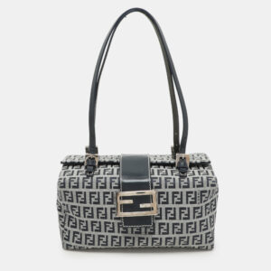 luxury-women-fendi-used-handbags-p1180152-010.jpg fendi grey canvas box baguette top handle bag