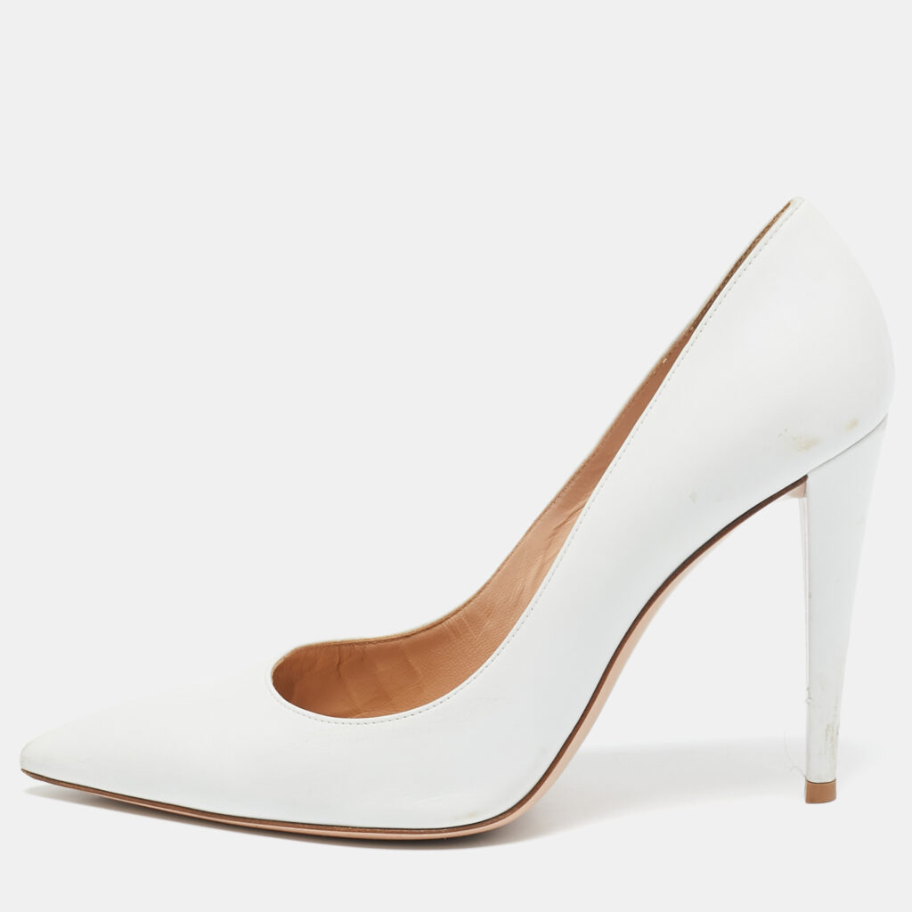 luxury-women-gianvito-rossi-used-shoes-p1106490-001.jpg Gianvito Rossi White Leather Decollete Pumps Size 39.5