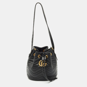 luxury-women-gucci-used-handbags-p1177293-014.jpg gucci black matelasse leather gg marmont bucket bag