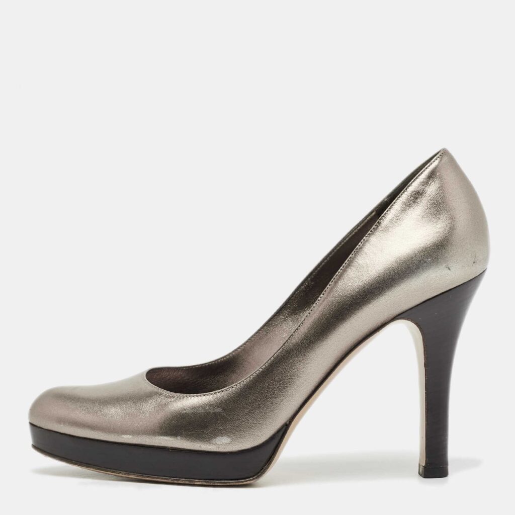 luxury-women-gucci-used-shoes-p1106087-003.jpg Gucci Metallic Leather Platform Pumps Size 38