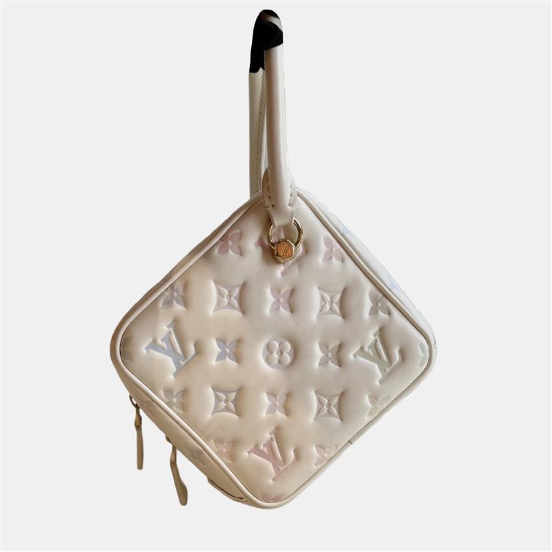 louis vuitton new square monogram leather shoulder bag