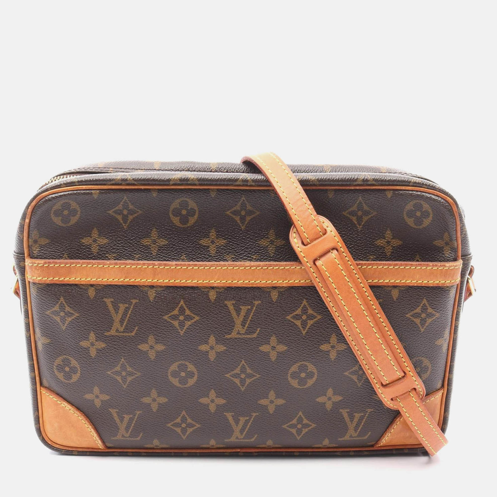 louis vuitton trocadero 30 crossbody shoulder bag  monogram canvas