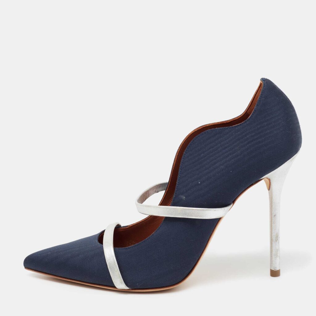 luxury-women-malone-souliers-used-shoes-p668508-003.jpg Malone Souliers Navy Blue/Silver Moire Canvas and Leather Maureen Pumps Size 38