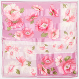 luxury-women-oscar-de-la-rentaslug-used-accessories-p1183355-006.jpg oscar de la renta purple floral print silk scarf