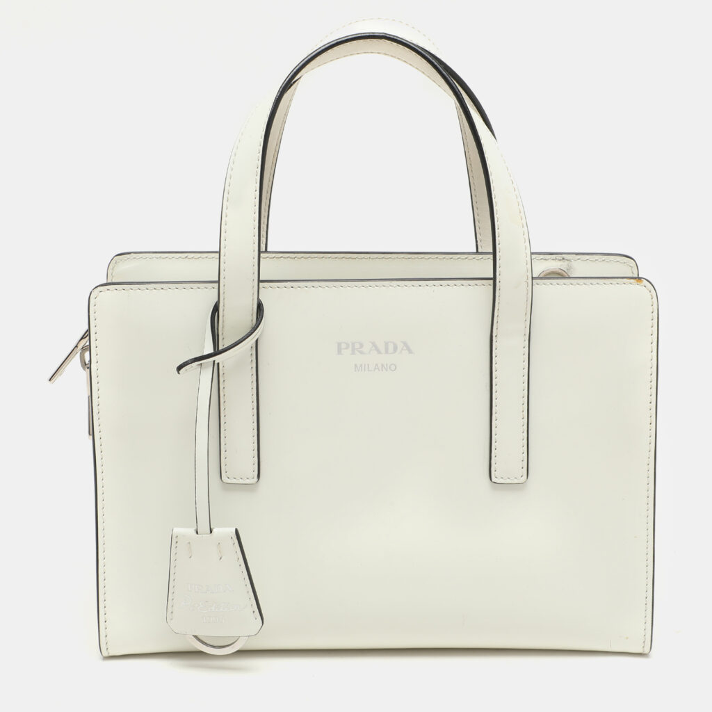 luxury-women-prada-used-handbags-p1144498-015-2.jpg Prada White Patent Leather Re-edition 1995 Tote