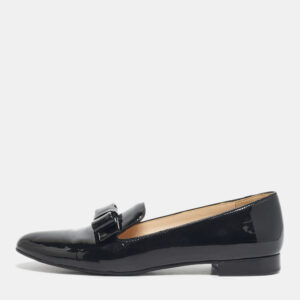 luxury-women-prada-used-shoes-p1198583-010.jpg prada black patent leather bow smoking slippers size 39
