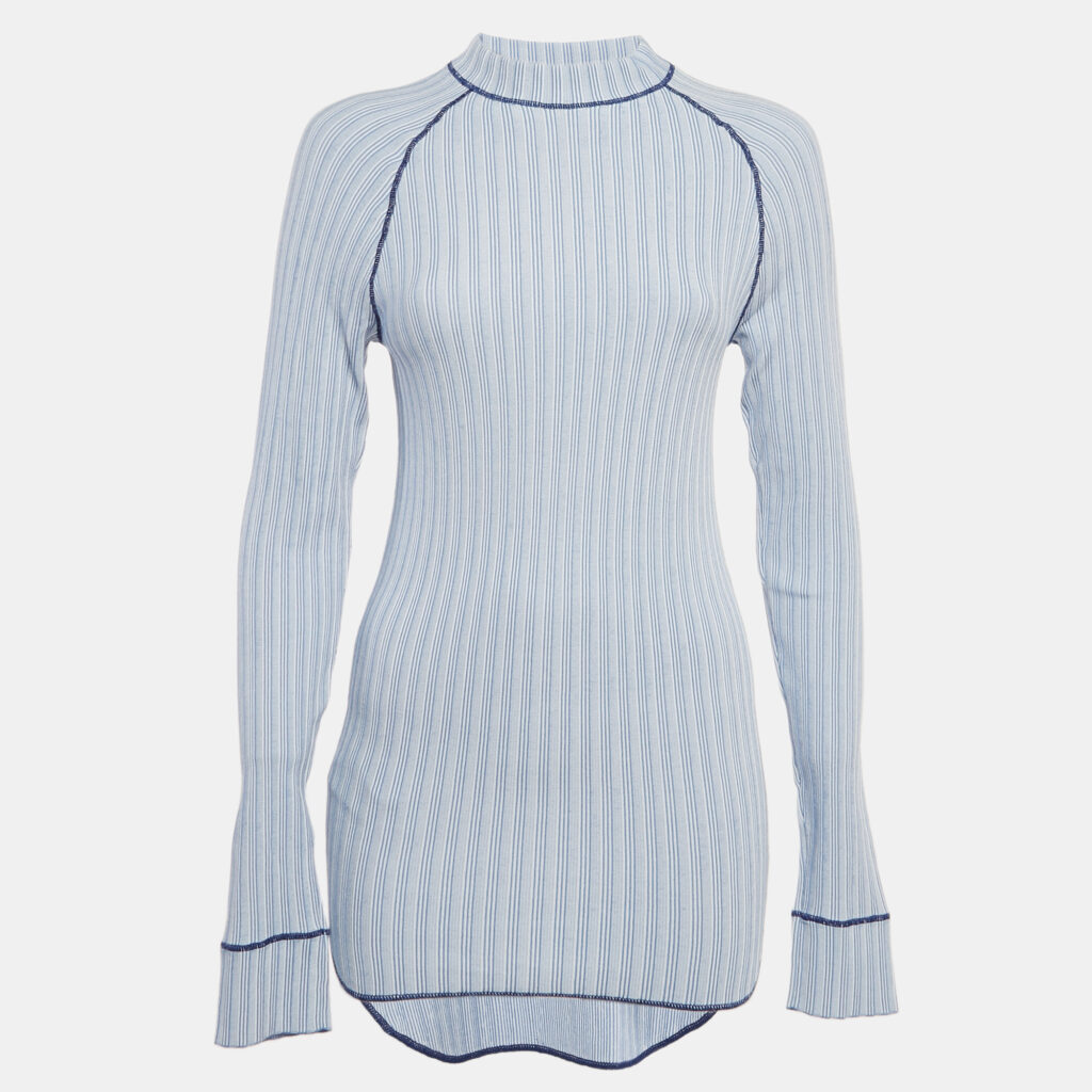 luxury-women-salvatore-ferragamo-used-clothes-p1108584-001.jpg Salvatore Ferragamo Blue Stripe Knit Long Sleeve Sweatshirt S