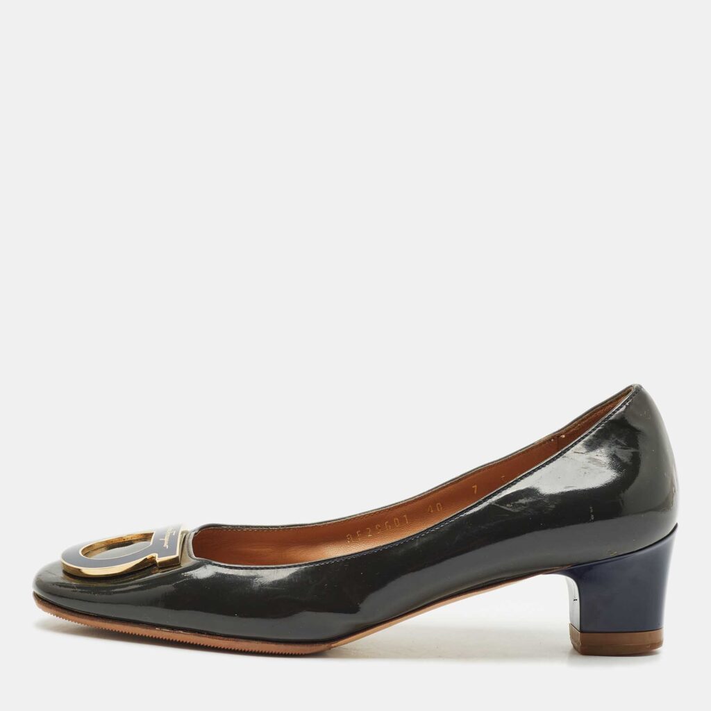 luxury-women-salvatore-ferragamo-used-shoes-p1145340-003.jpg Salvatore Ferragamo Green/Blue Patent Leather Gancio Pumps Size 40