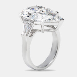 luxury-women-the-diamond-edit-new-fine-jewelry-p1175366-002.jpg 11.00 cts pear cut and trapezoid lab grown diamond 18k white gold ring size 51