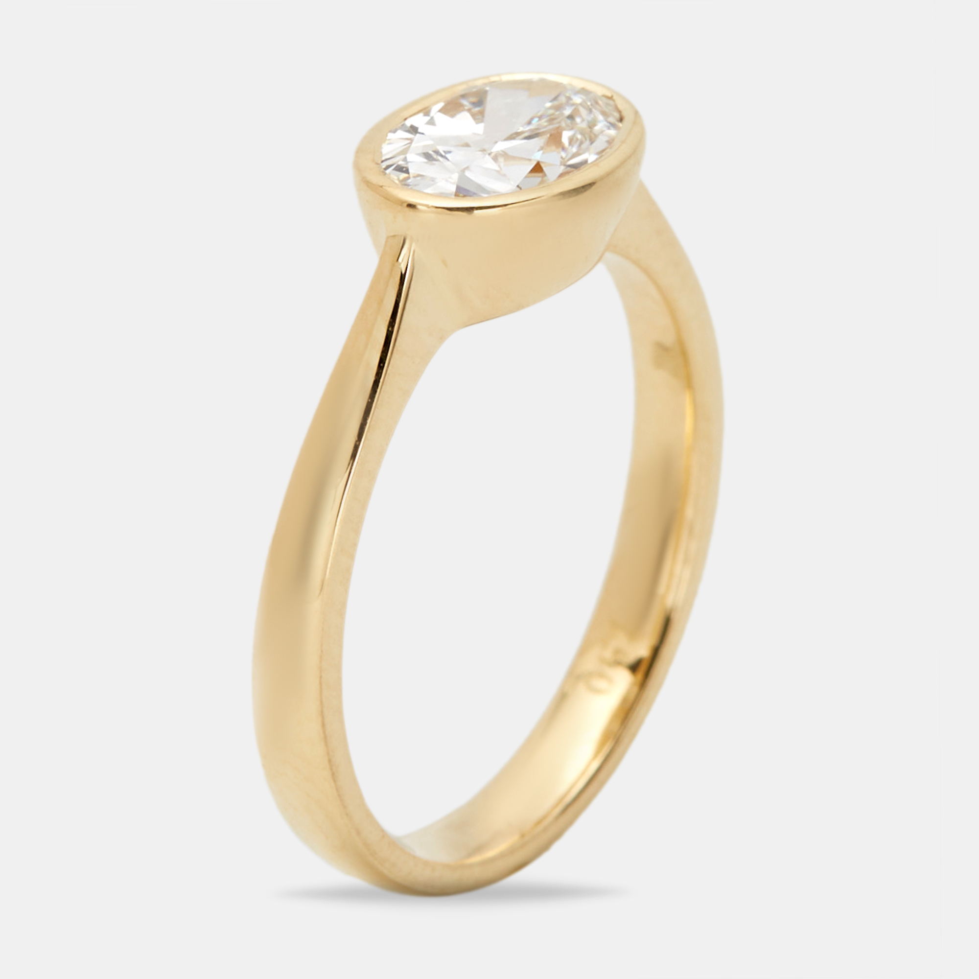 1.10 cts oval brilliant 18k yellow gold ring size 51