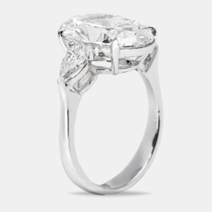 luxury-women-the-diamond-edit-new-fine-jewelry-p1175452-002.jpg 5.75 cts oval and pear lab grown diamond 18k white gold ring size 53