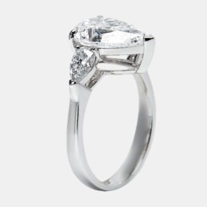 luxury-women-the-diamond-edit-new-fine-jewelry-p1175453-004.jpg 3.50 cts pear brilliant lab grown diamond 18k white gold ring size 53