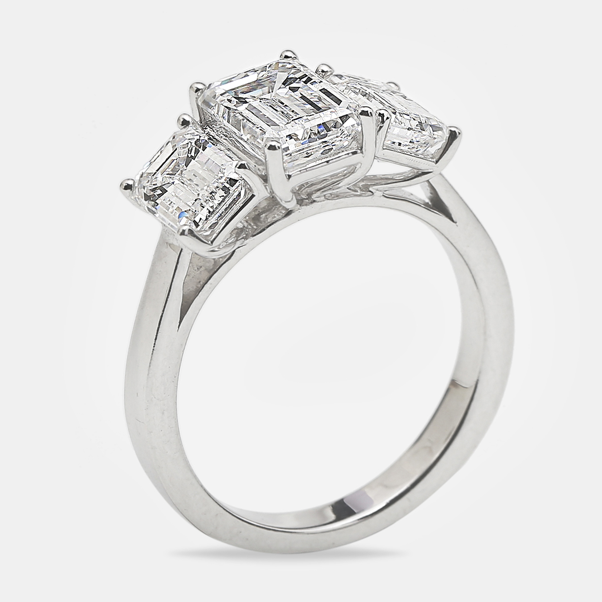 4.00 cts emerald cut 18k white gold lab grown diamonds ring size 53