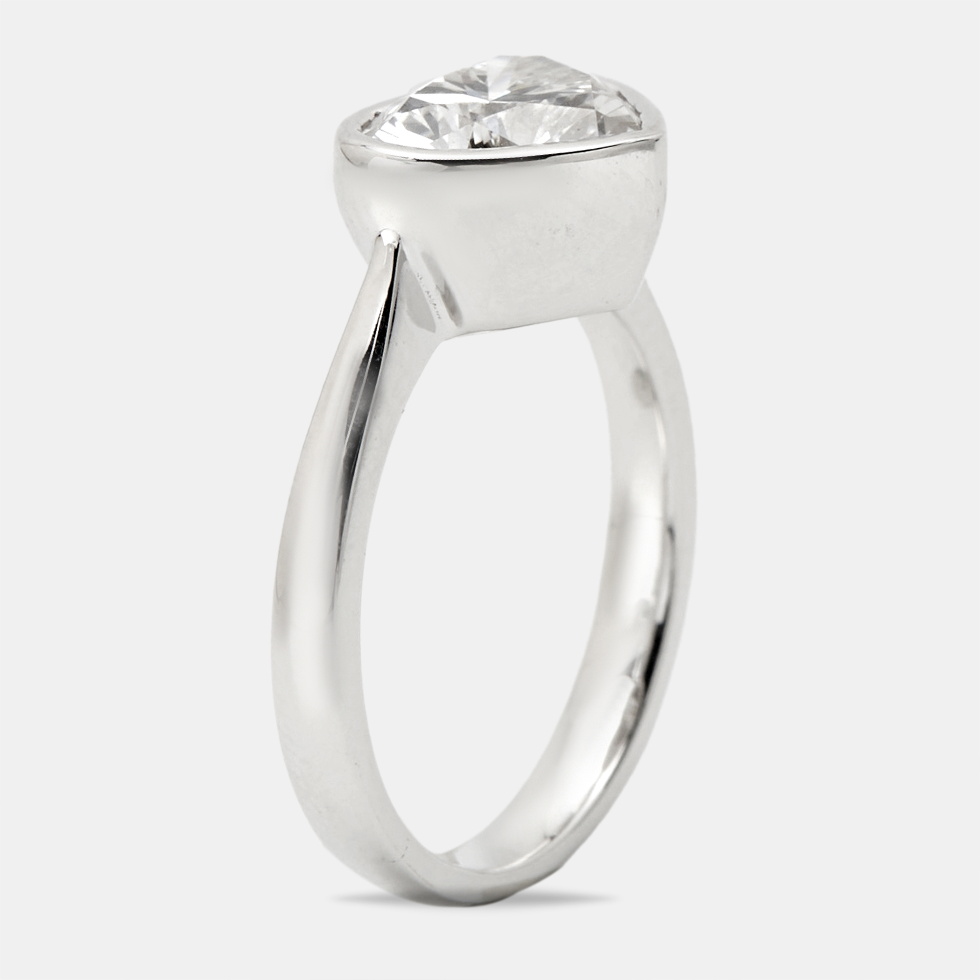 2.00 cts heart brilliant cut lab grown diamond 18k white gold ring size 54