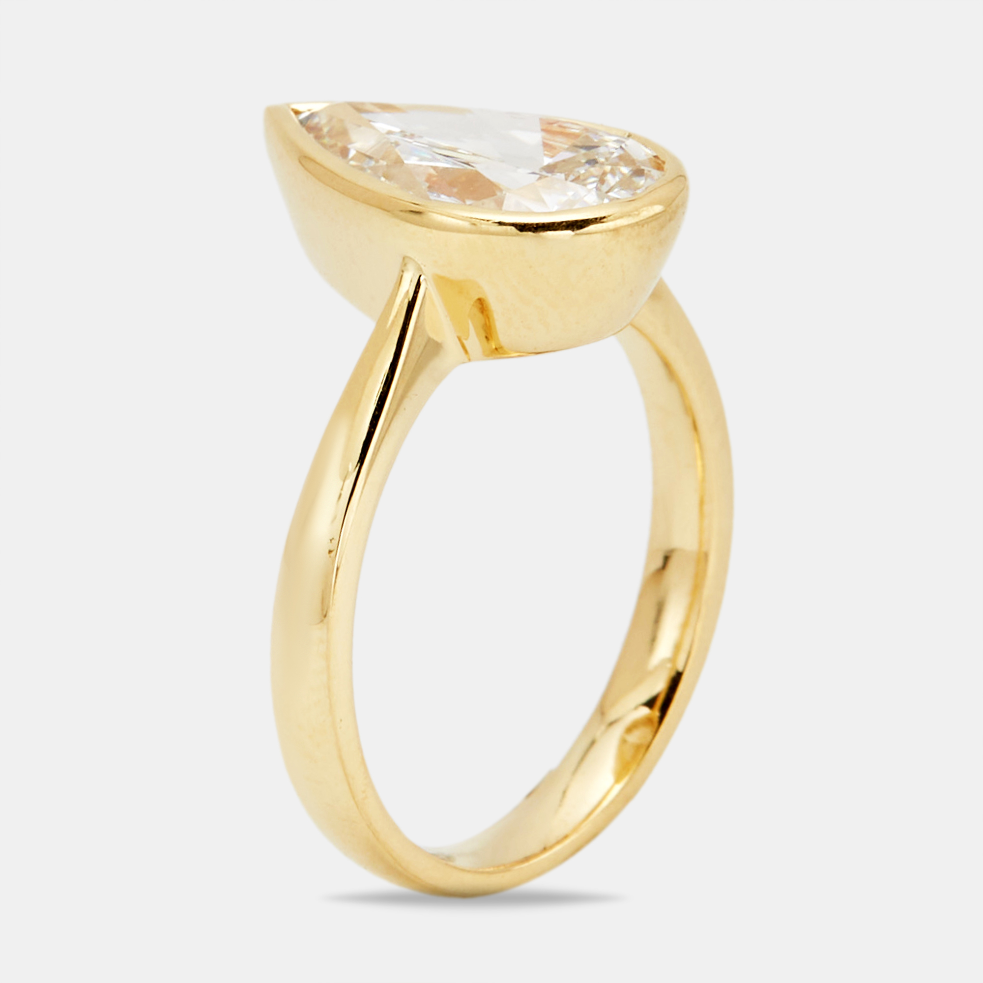 2.80 cts pear brilliant 18k yellow gold ring size 54