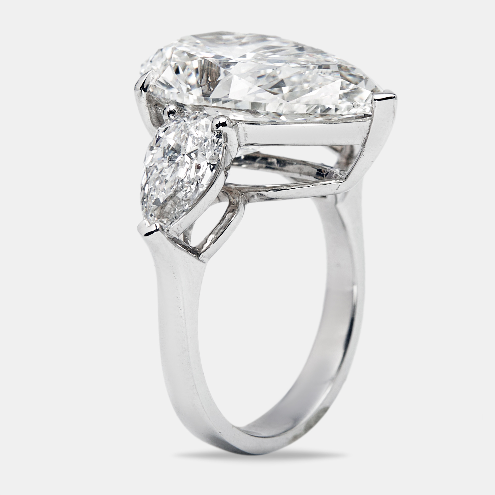 12.00 cts pear brilliant cut lab grown diamond 18k white gold ring size 51