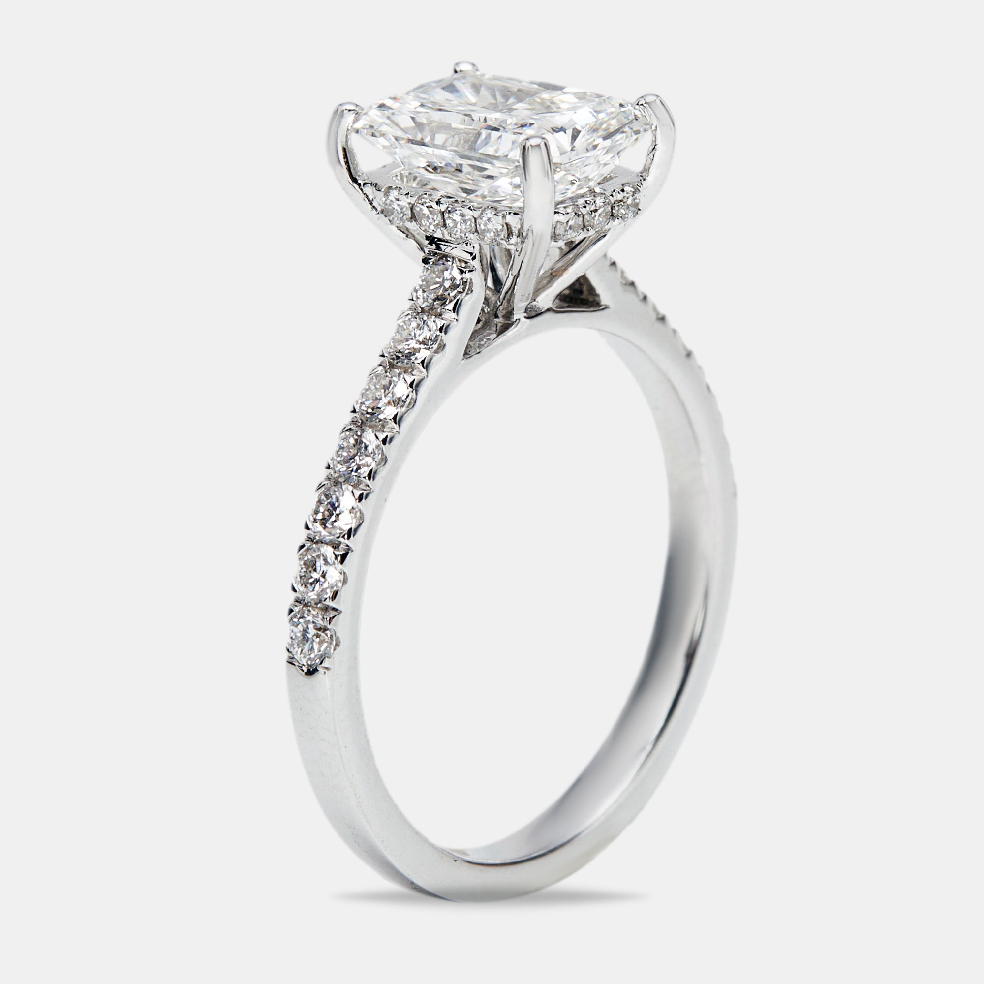 2.50 cts radiant cut and round lab grown diamond 18k white gold ring size 52