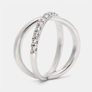 luxury-women-the-diamond-edit-new-fine-jewelry-p1176018-005.jpg 0.65 cts round brilliant lab grown diamond 18k white gold ring size 54