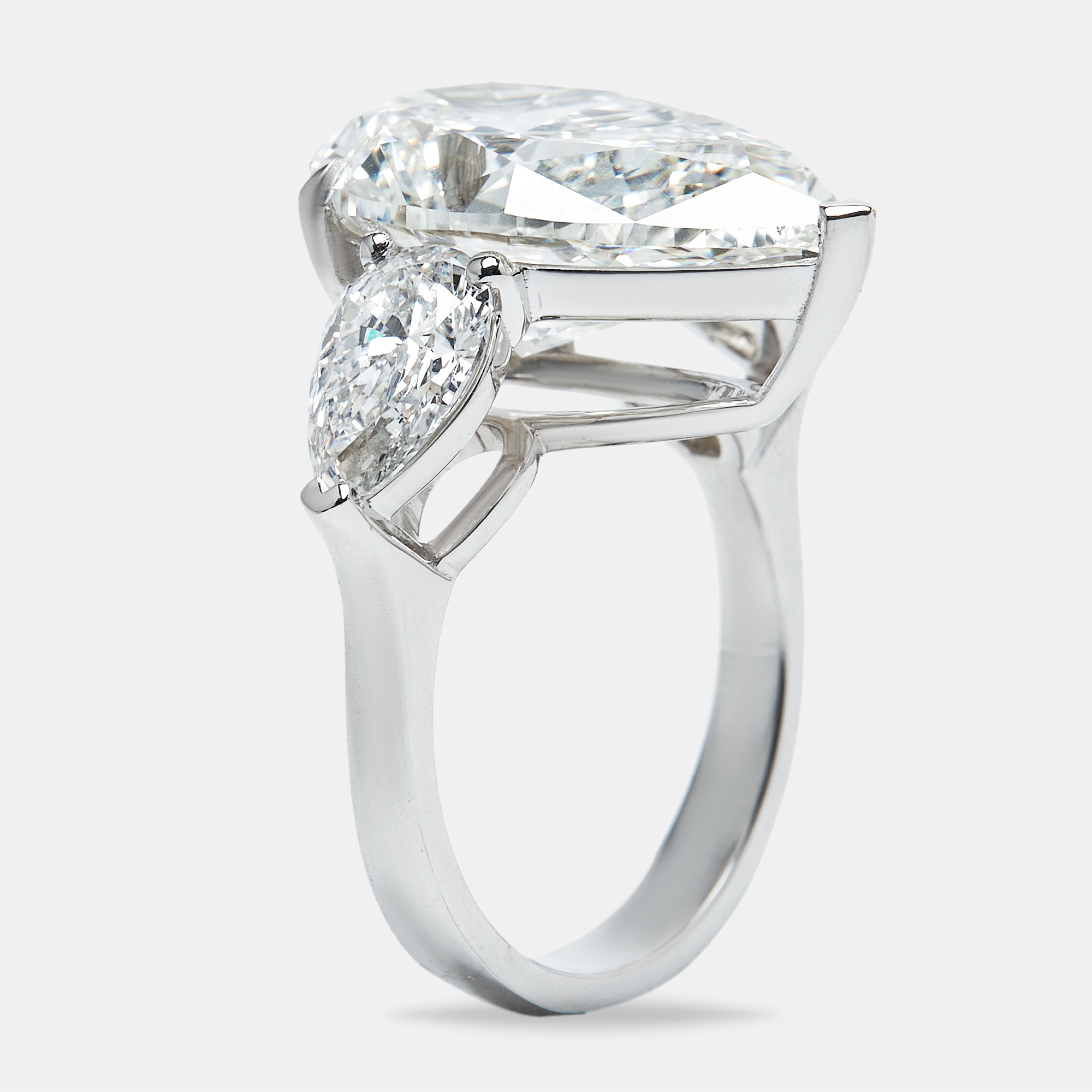 12 cts pear brilliant cut lab grown diamond 18k white gold ring size 54