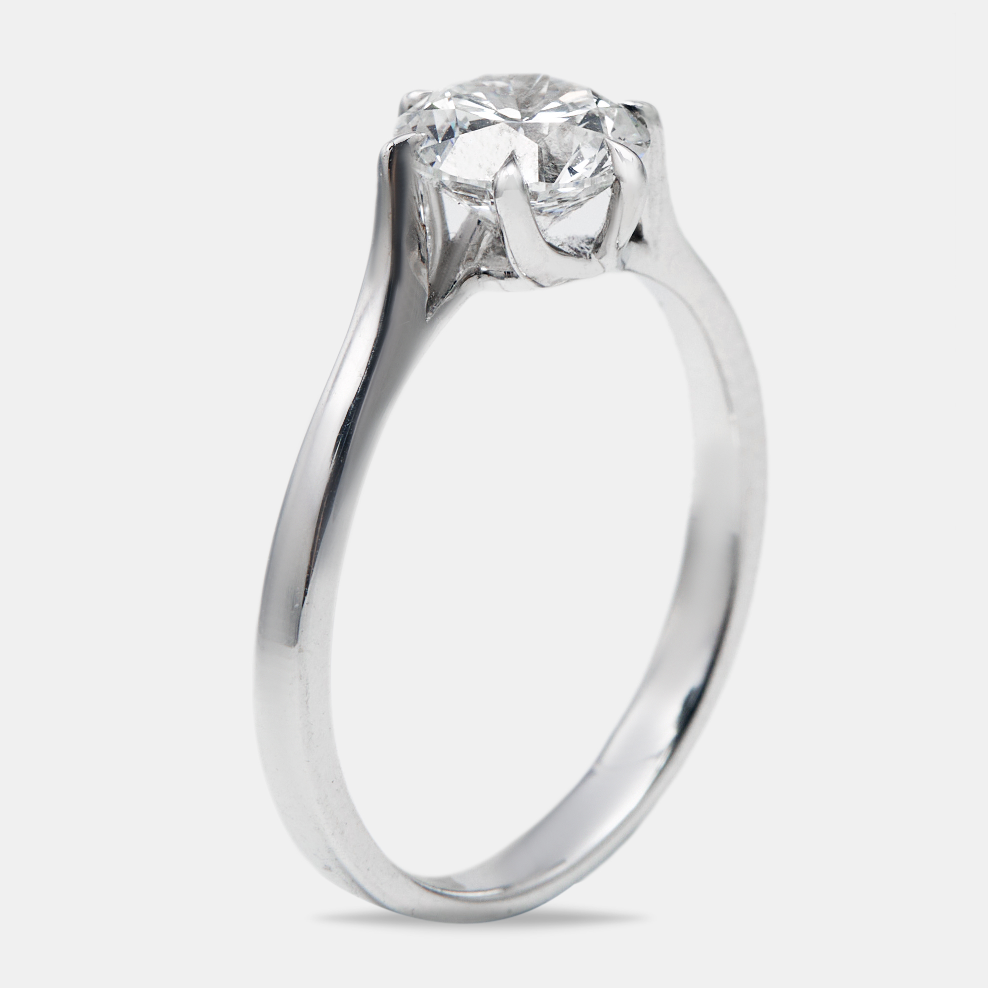 1.00 cts round brilliant lab grown diamond 18k white gold ring size 51