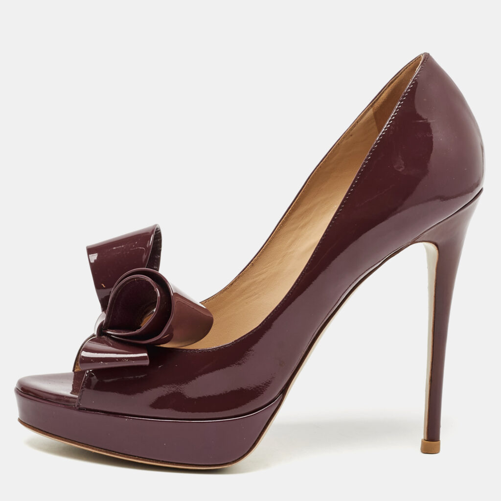 luxury-women-valentino-used-shoes-p1094848-009.jpg Valentino Purple Patent Leather Bow Open Toe Pumps Size 37